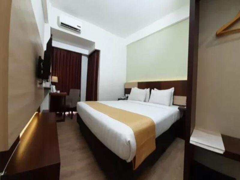 Hotel Gunawangsa Merr Surabaya Esterno foto