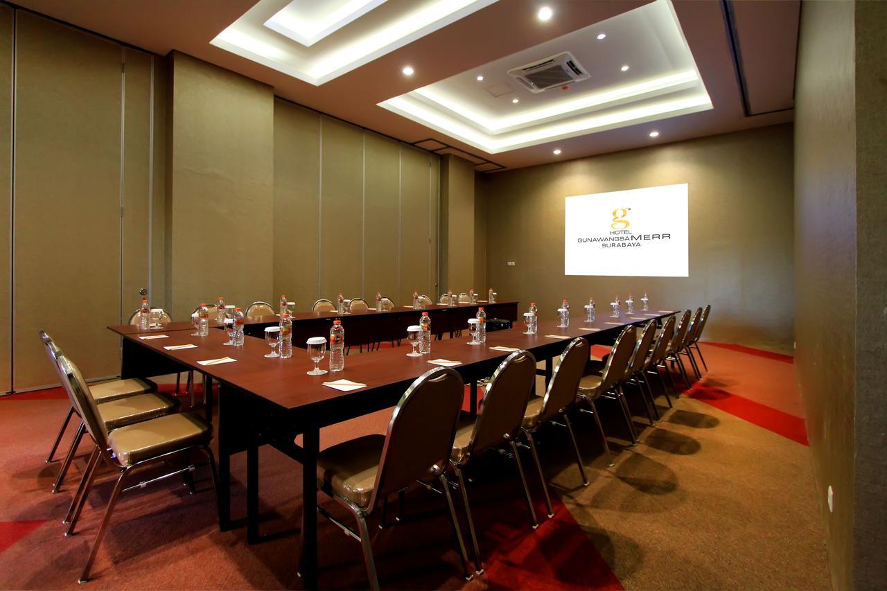 Hotel Gunawangsa Merr Surabaya Esterno foto